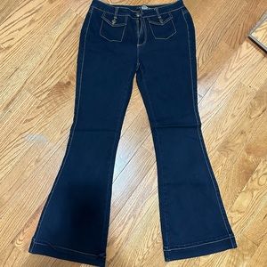 Dark Blue, Stretchy, Low Rise, flared Hems Jeans! ♥️♥️ Size 10!!